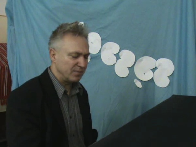 Kancsal lány
